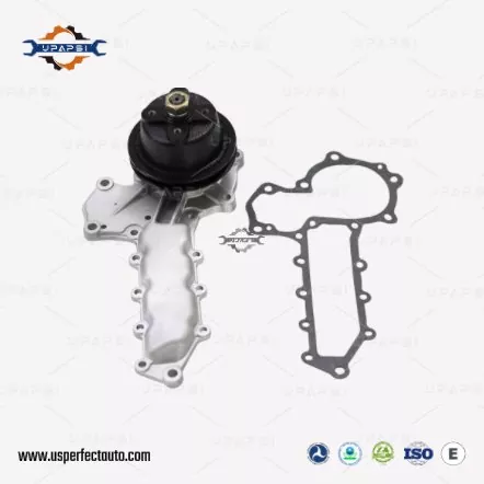 Pompa Air 15341-73030 16111-73030 untuk Kubota L245 L295 L305